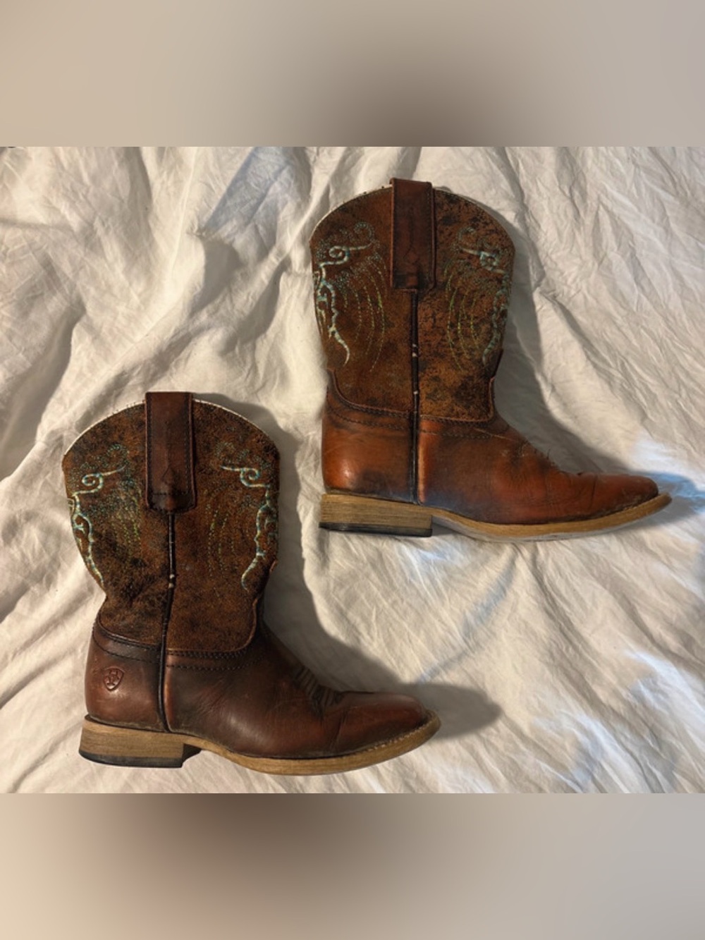Ariat Kids Mesteno Rusty Rough Square Toed Cowboy Boots Size 10.5 kids